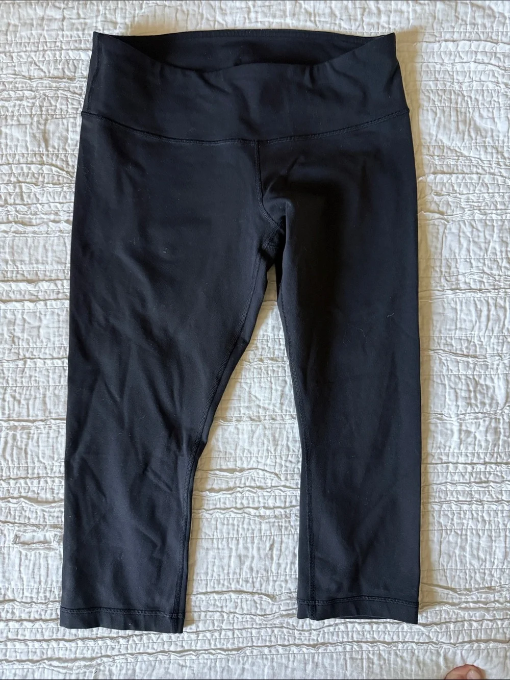 lululemon athletica Black Cropped Leggings